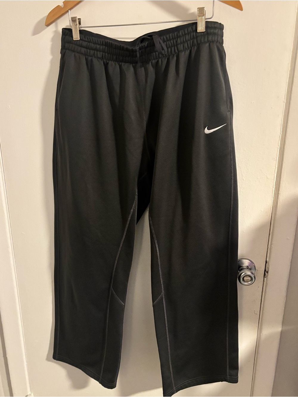Nike Dri-FIT Men’s XXL Black Training Track Pants Straight Leg